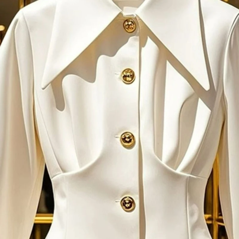 قميص خصر مشدود على الطراز الفرنسي لأزياء الربيع مع قميص أبيض فاخر وراقي فريد وجميل للغاية