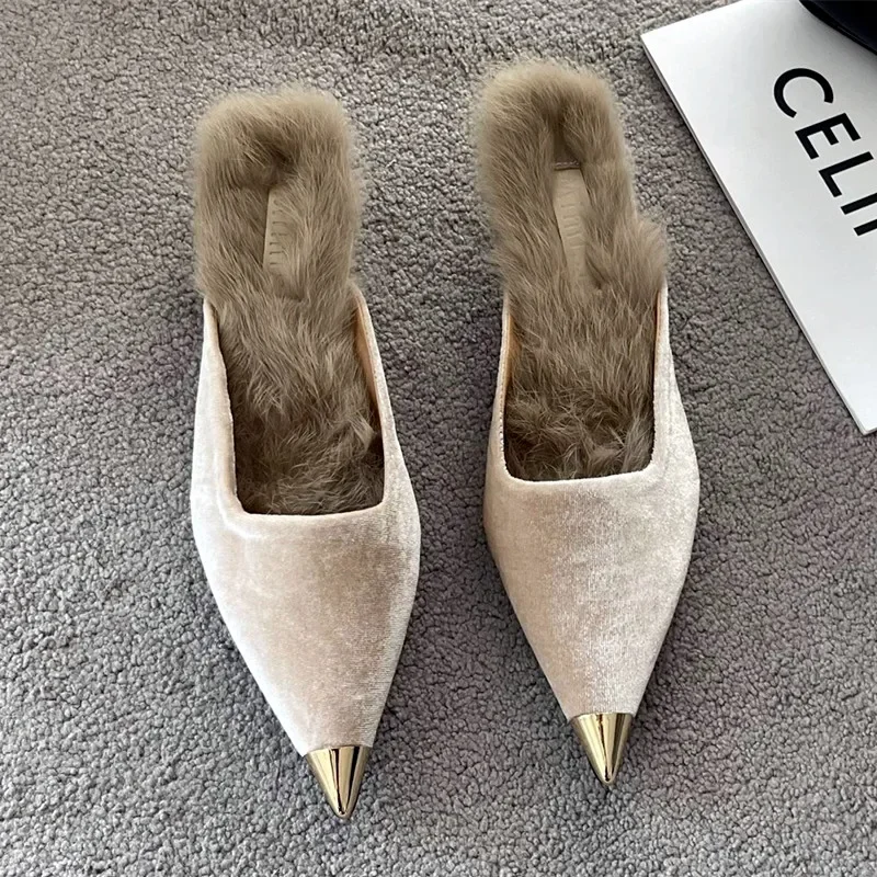 Sexy Pointed Toe Warm Plush Slippers Women 2024 Autumn Luxury Metal Toe Design Low Heel Mules Shoes for Women Plush Loafers