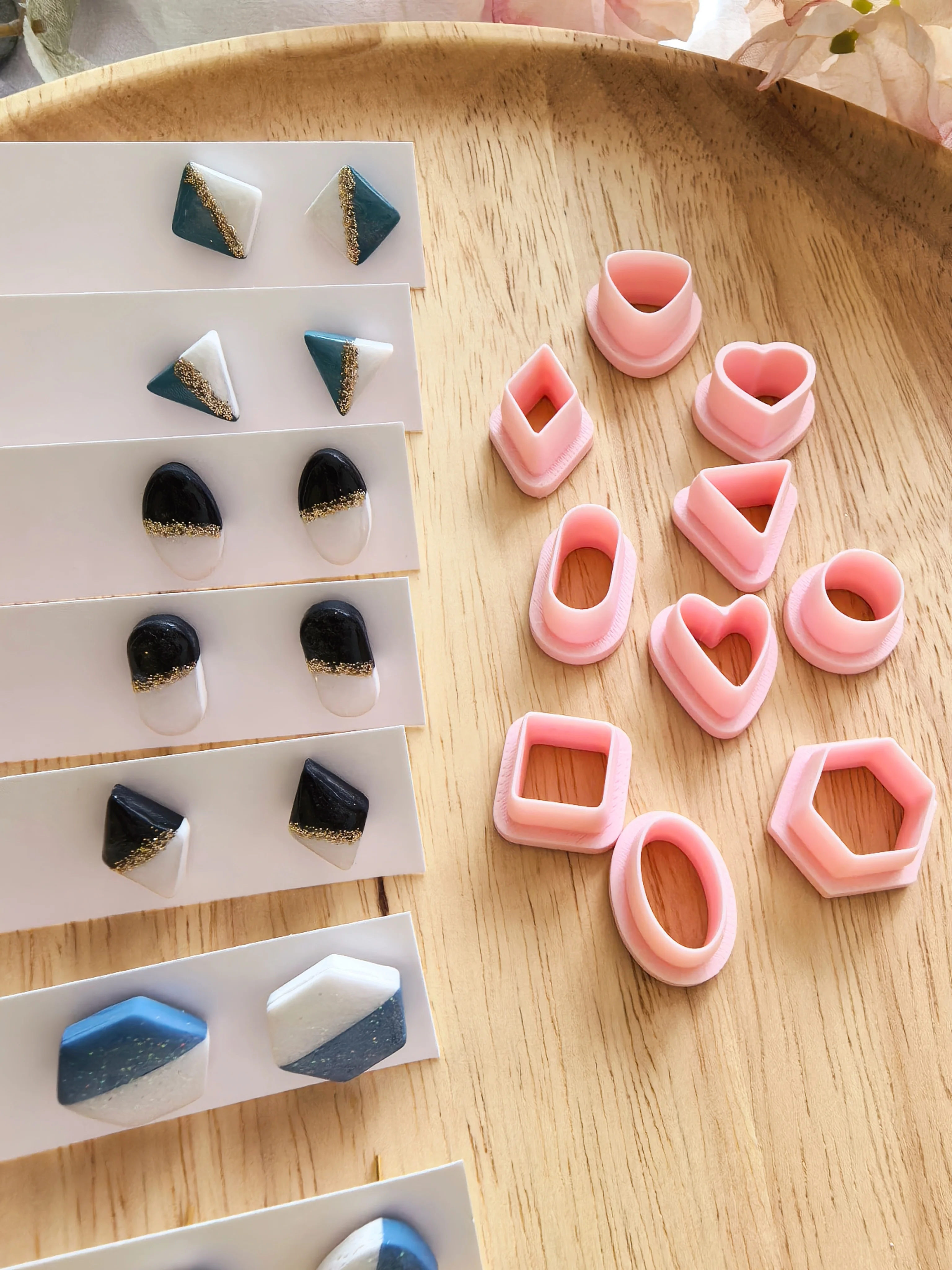 

Mini Geometric Earrings Polymer Clay Cutter Clay Cutting Molds DIY Earrings Jewelry Making Hand Tools Soft Clay Tools Set