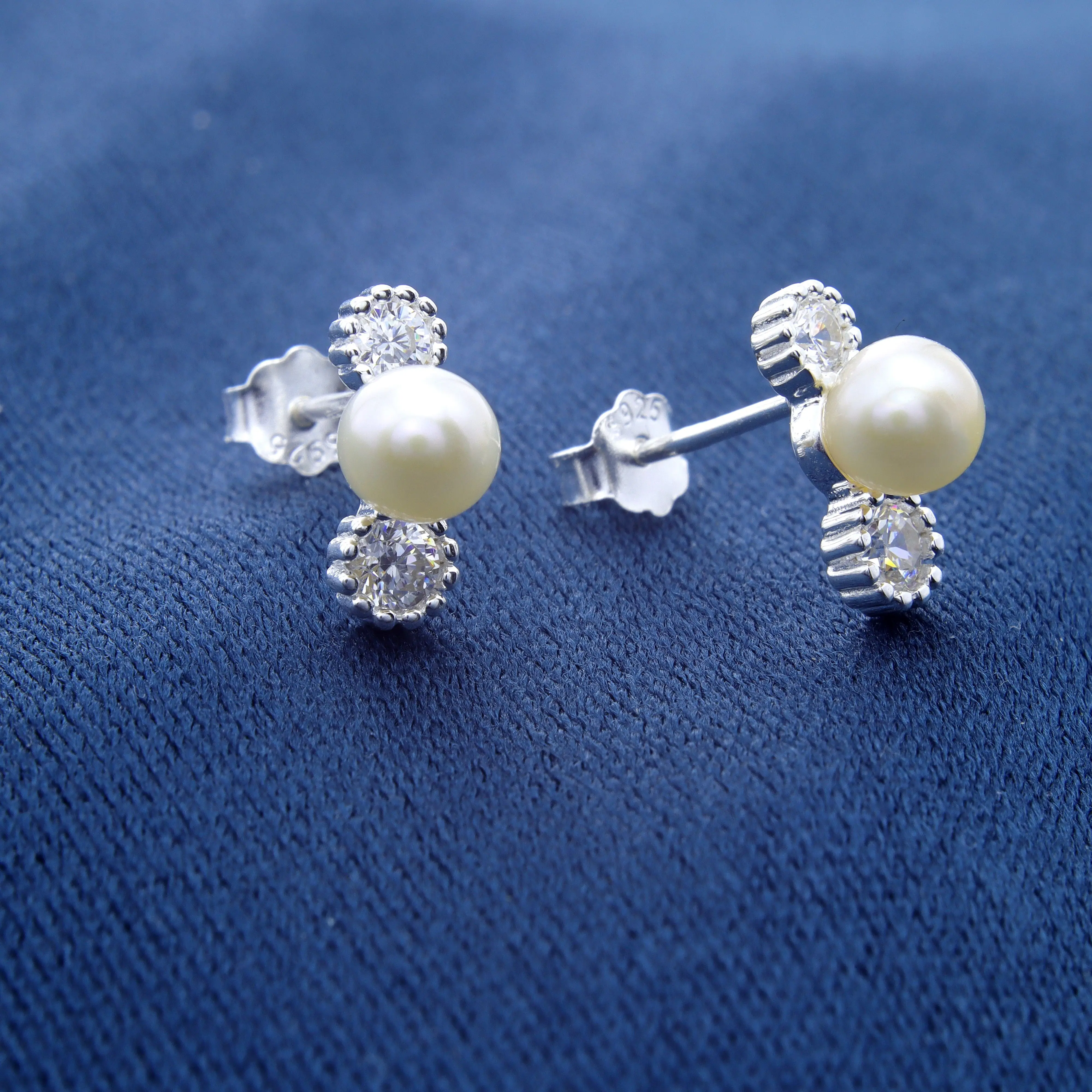 

Yanghang Earrings Silver 925 Silver Anniversary Women Yes Stud Earrings Pure silver pearl earrings freshwater pearl earrings