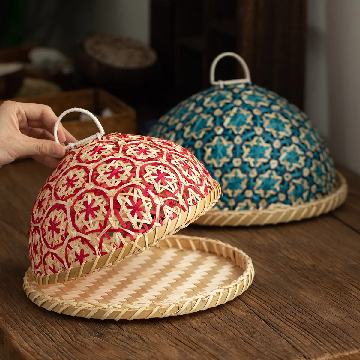 Handmade rattan Nanyang wind fruit plate bread basket round with lid insect-proof dining table cover fruit leftovers umbrella