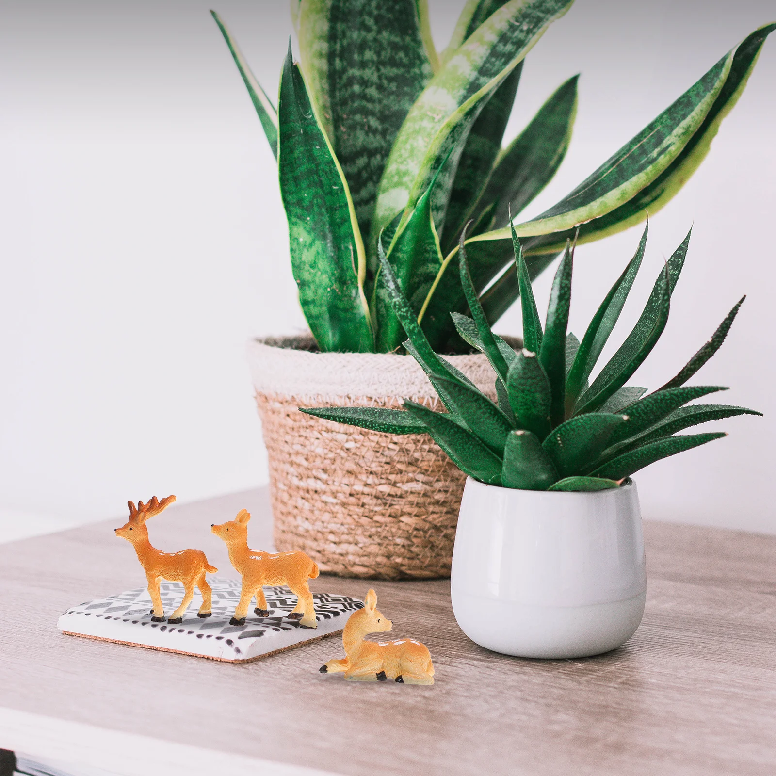 3 uds Mini bonsái Micro decoraciones de paisaje Micro jardín Mini decoración del hogar estatuas pequeñas adorno de ciervo ciervo