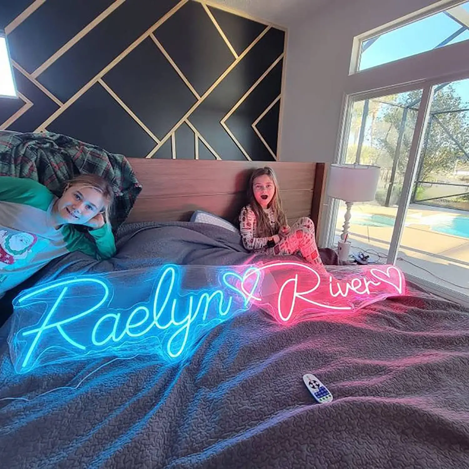 Custom Neon Signs for Bedroom, Wedding Party, Personalized Dimmable Neon Sign for Wall Art, Birthday Gift Giving Name Neon Light