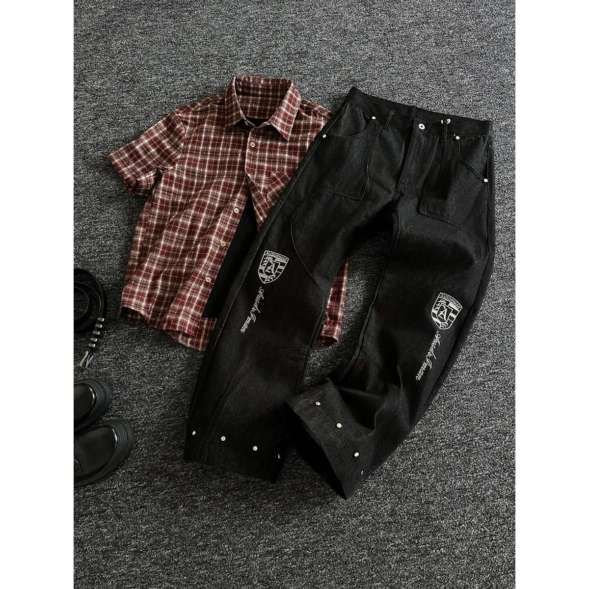 American Style Men's Jeans Knife  Embroidery Original Cotton Loose Letter Wide Leg Pants Streetwear Polyester Blend