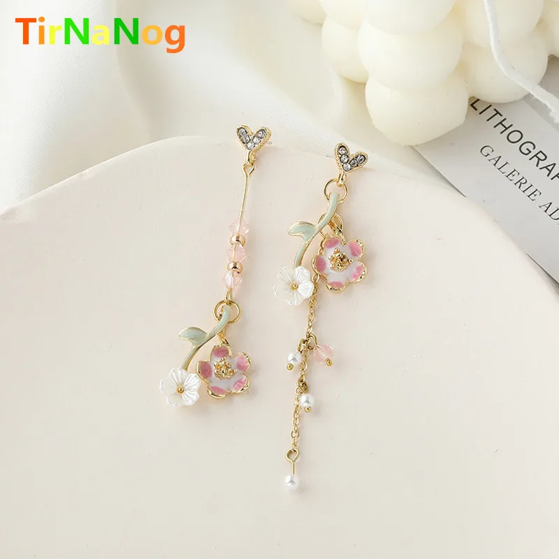 

Girl's Department Of Sakura Branch Tassel Earrings Fashion Classic Asymmetric Flowers Eardrop Geometric Heart-Shaped Earrings