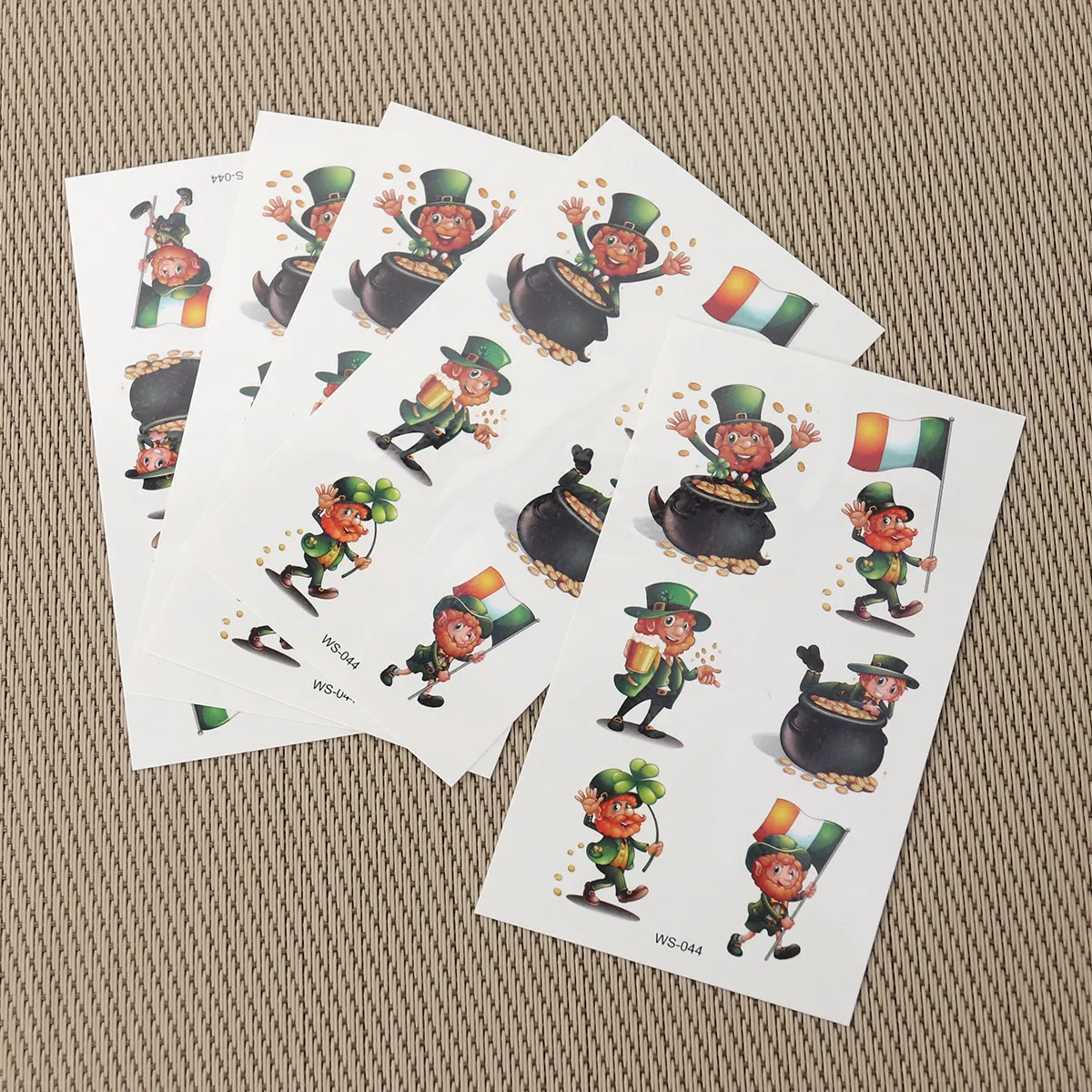 

20pcs Waterproof Tattoos Temporary Stickers Safe Kids Party St Patrick Day Invitations Stationery Gift
