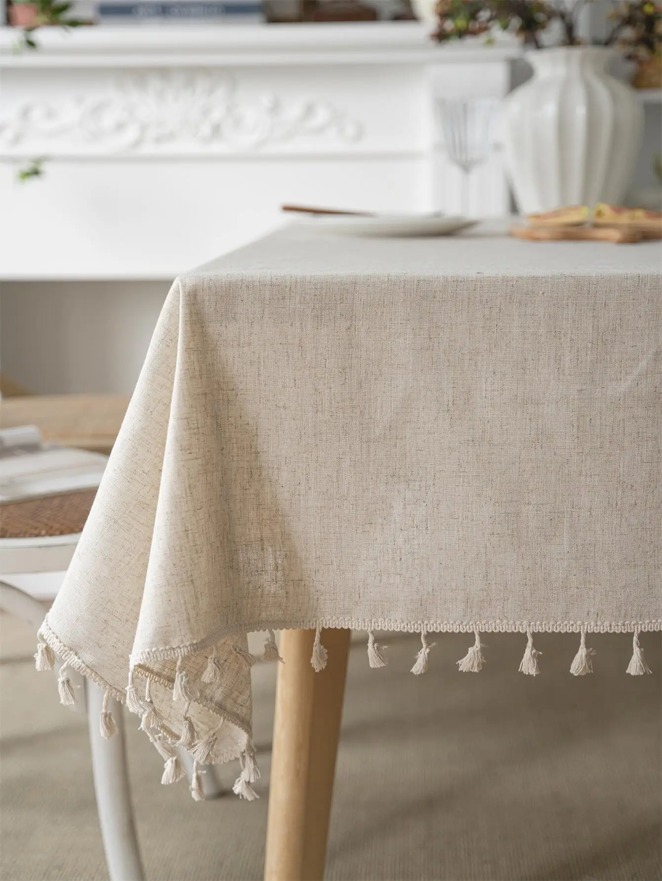 Four seasons universal linen solid color rectangular tablecloth Beige fringe Vintage farmhouse wedding decoration kitchen table