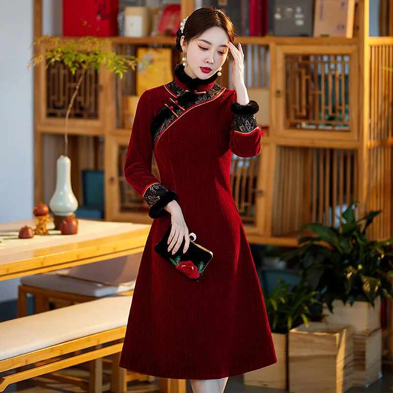 

Yourqipao Red Chinese Cheongsam Winter long-sleeved improved Qipao Skirt Women Hanfu Clothing Middle Length New Year Party Gowns