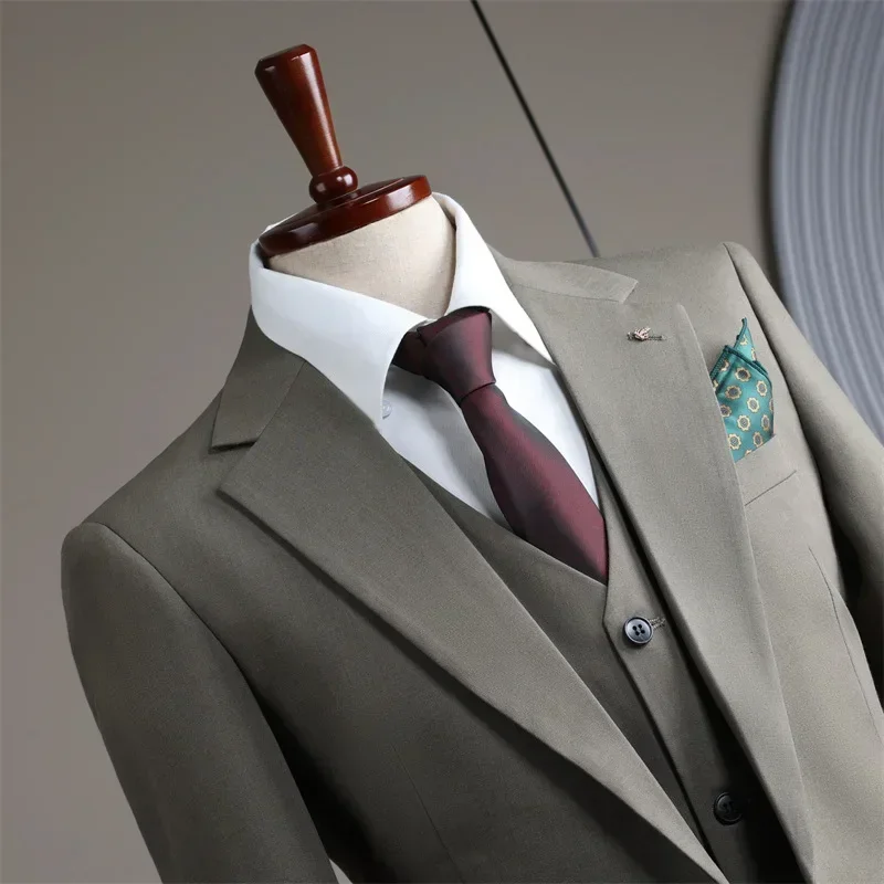 

(21) Customized Fashionable British Style Handsome Groom’s High-end Wedding Suit