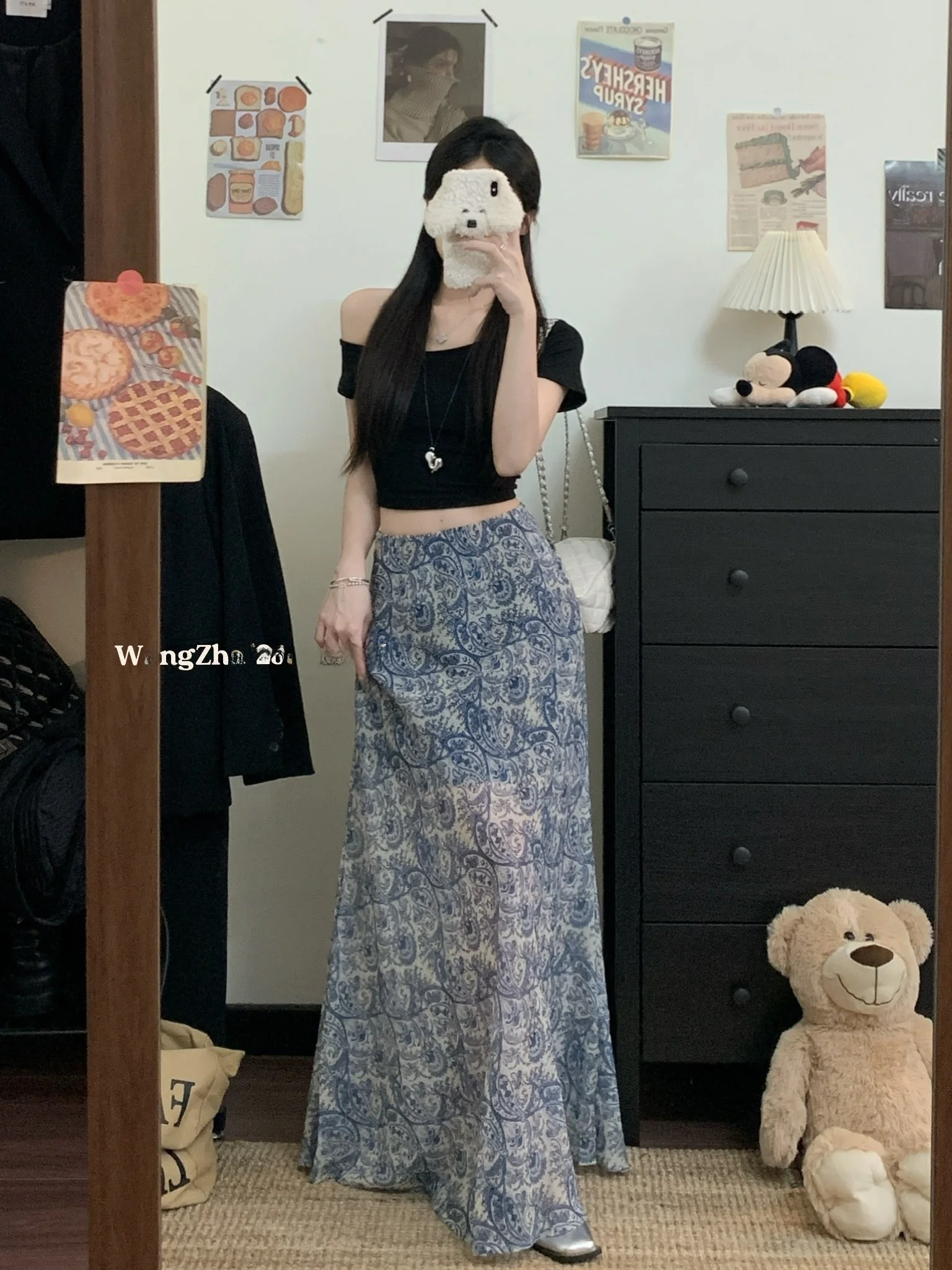 

Ретро-юбка синяя с цветочным принтом, с завышенной талией, облегающая, длинная, женская, летняя, с эффектом похудения, с запахом, элегантная, создающая атмосферу утонченности.