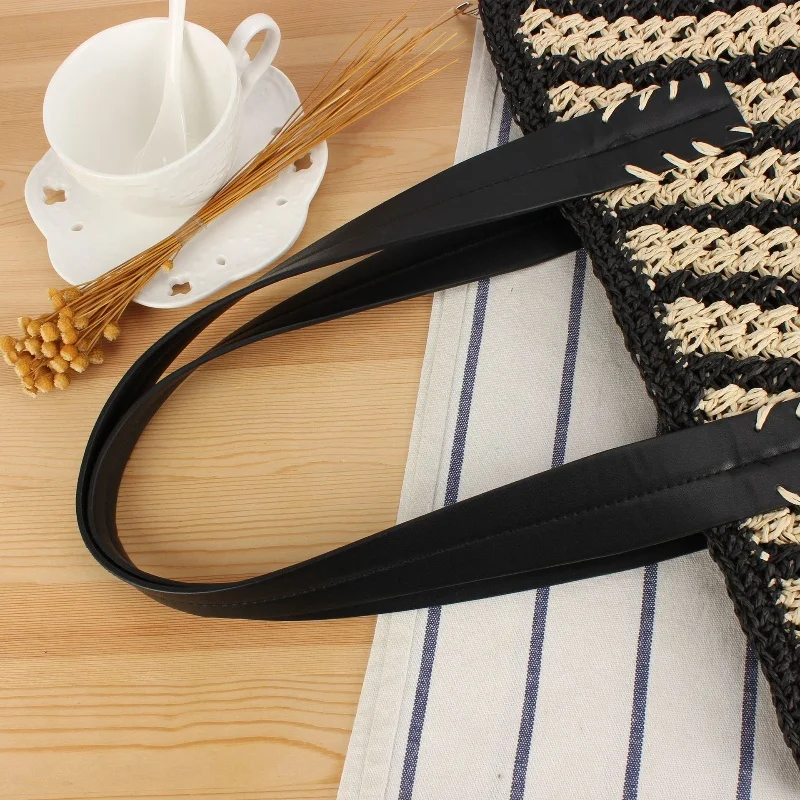 Große Kapazität, schwarze Streifen, gewebte Tragetaschen für Damen, vielseitige Umhängetasche, modische Einkaufstasche, einfache urbane Pendlertasche 2025,