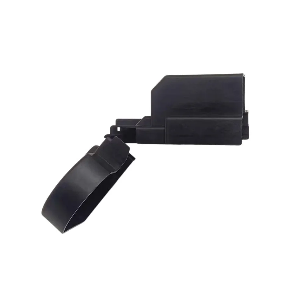 

Positive Battery Terminal Cover For Mazda 2 2007-2013 OEM Number:D651-67-KB1 Wear-resistant, And Non-deformation.