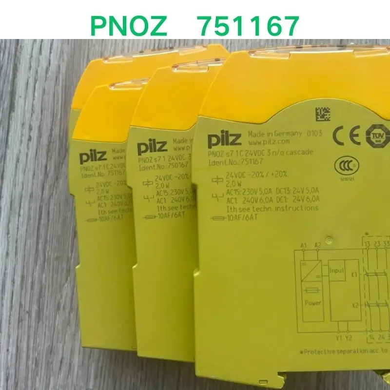 Second hand test OK  PNOZ  751167   Relay