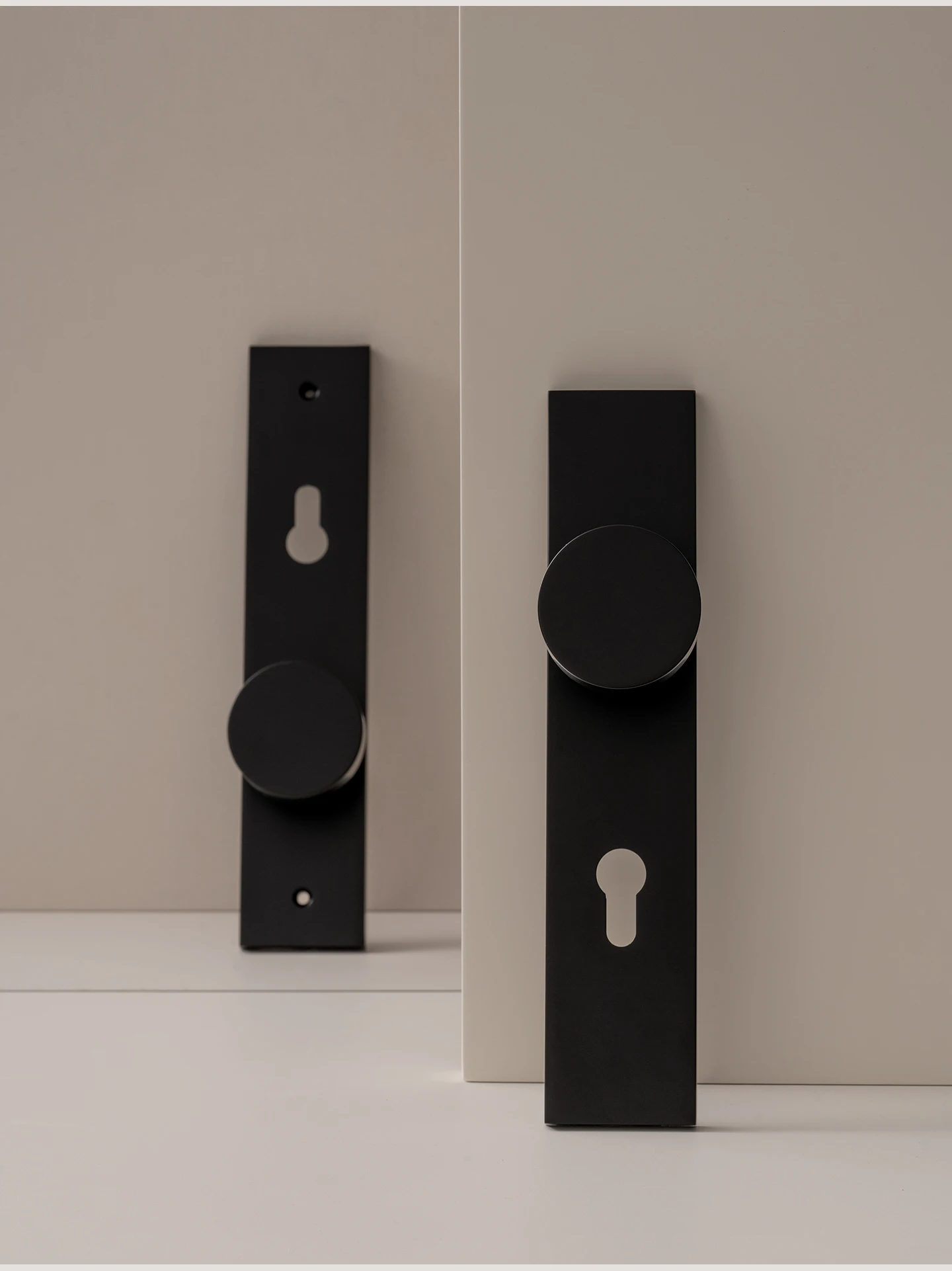 DOOROOM Messing-Türschloss-Set, schwarze integrierte Schlosspaneele, Innentürschloss, dekoratives Schloss, Durchgangsschloss, Türgriff – Detail 9