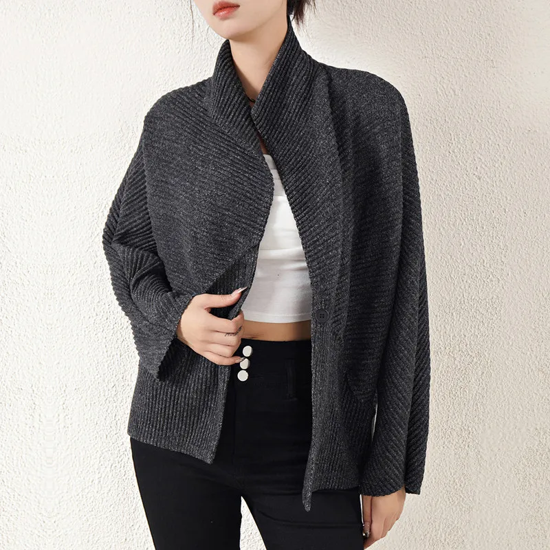 Coat For Women Autumn And Winter Solid Colour Long Sleeved Loose Stretch Miyake Pleated Casual Woolen Outerwear Female