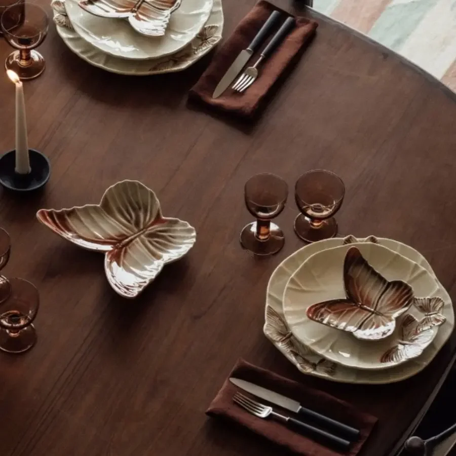 Butterfly-shaped porcelain glazed porcelain cups, dinner plates, rice bowls, dessert plates
