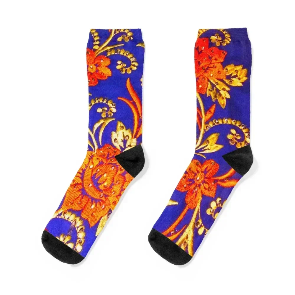 Royal Fashion King & Queen Dresses : Every Flower is a soul blossoming in Nature Socks essential gym Socks Men's Women's