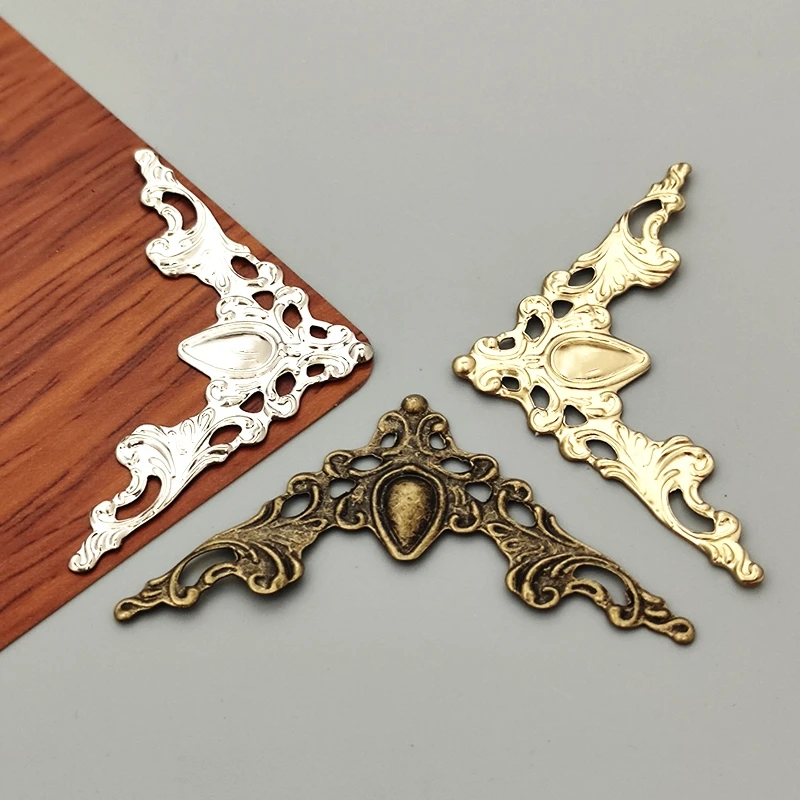 

Vintage Corner Code Wooden Box Jewelry Box Drawer Furniture Carved Decorative Corner Pieces Corner Protectors Gold Edge Stickers