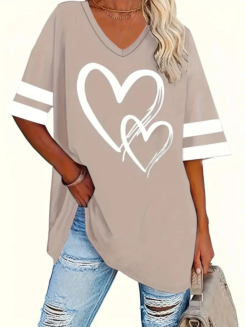 2024 Plus Size Heart & Stripe Print T-Shirt Casual Short Sleeve Top For Spring & Summer Women\'s Plus Size Clothing