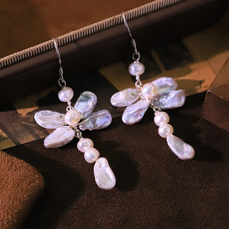 

Natural Freshwater Pearl Baroque Dragonfly Earrings Handmade Creative Design High-Quality Earrings Gift for Wife Banquet GE1794