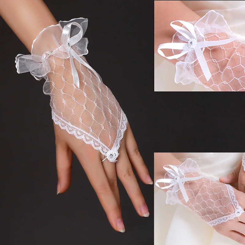 Lace Fingerless White Gloves Beautiful See Through Bowknot Bride Party Gloves Solid Color Short Gloves Vintage Soft Xmas Gift