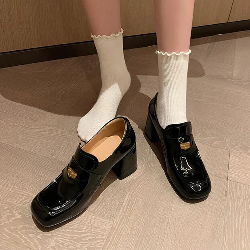 New Style Patent Leather Women Pump Round Toe Chunky High Heel Loafer British Style Slip on Casual College Footwear Sliver Black