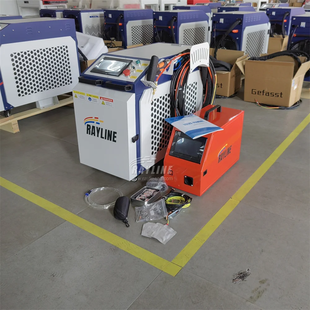 4 in 1 1500W 2000W 3000W Hand Held Fiber Laser Welding Machine for Portable Laser Rust Remover Dust Old Paint Laser Cleaner