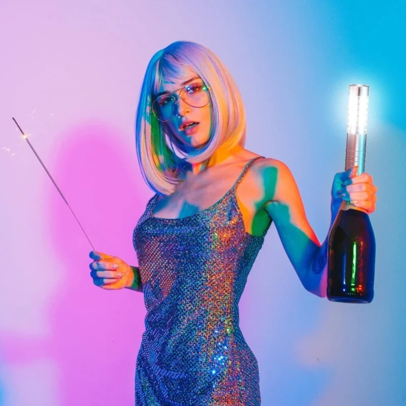 LED charging light flash stick bar KTV handheld flash stick wine extended atmosphere champagne stick wholesale