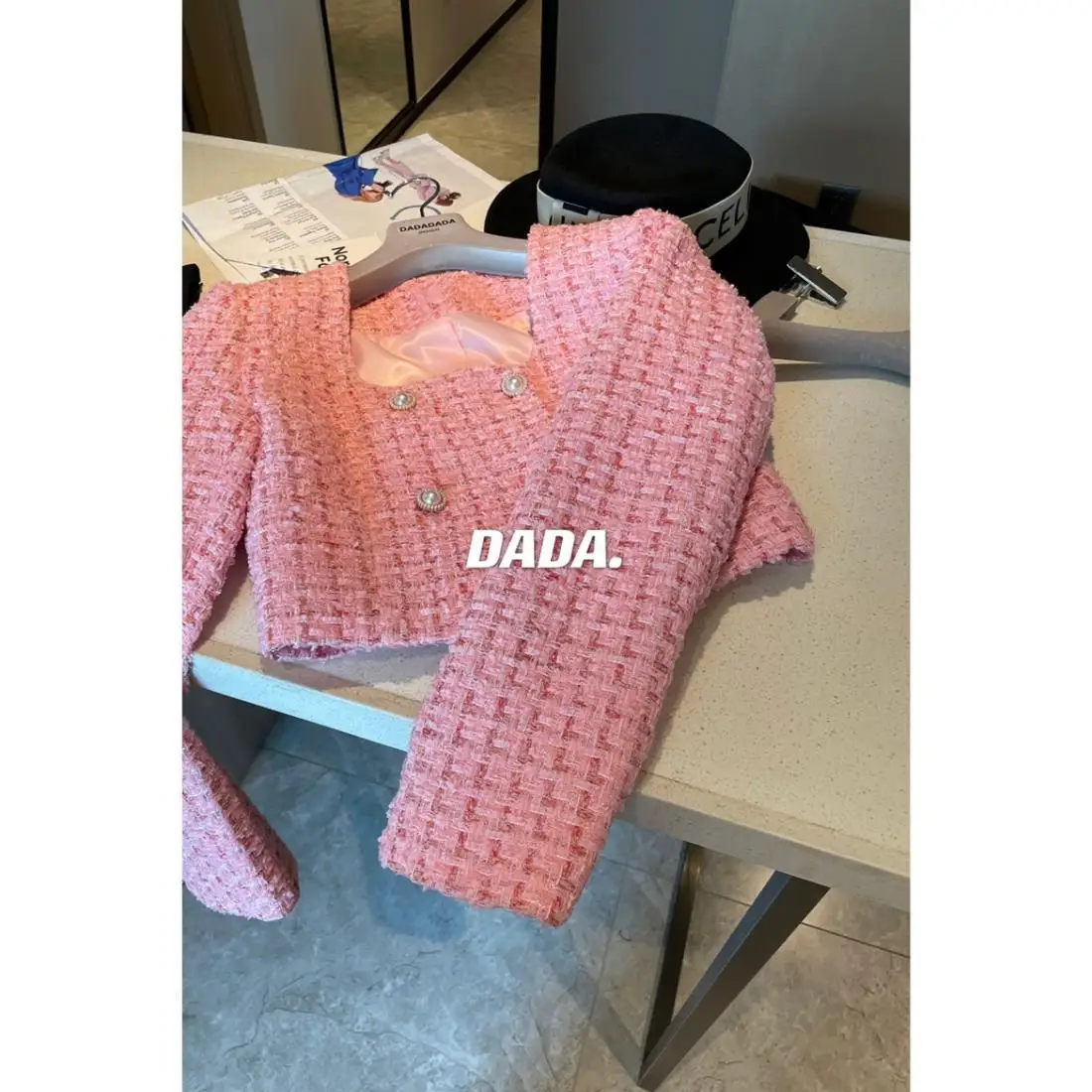 Sweet Pink Tweed Jacket For Women Autumn Winter 2024 New Vintage Long Sleeve Fragrant Party Coat Female Fashion Crop Tops