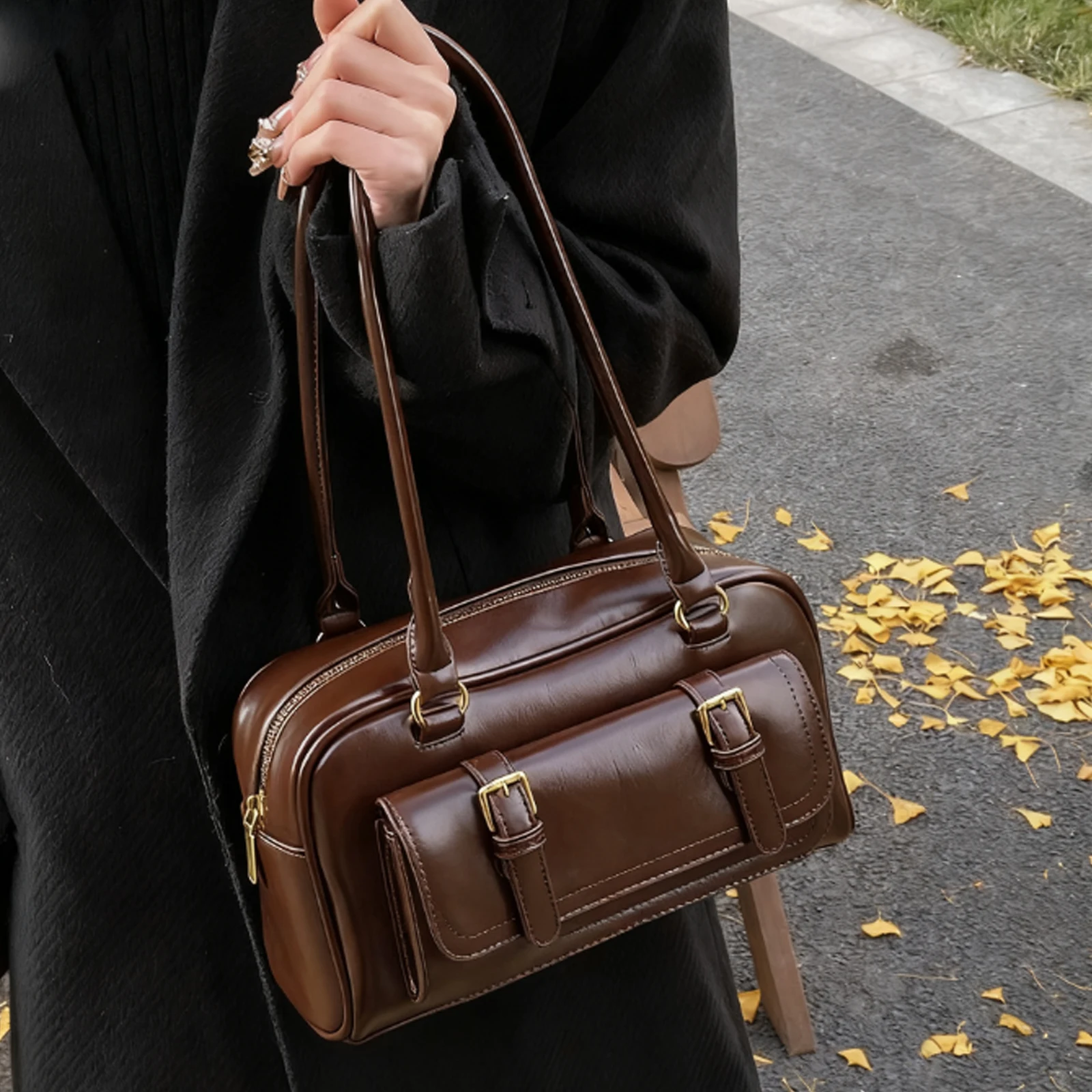 

PU Pillow Bag Retro Winter Autumn Shoulder Handbags with Top Handle Square Shoulder Bags Solid Color for Women Work Or Daily Use