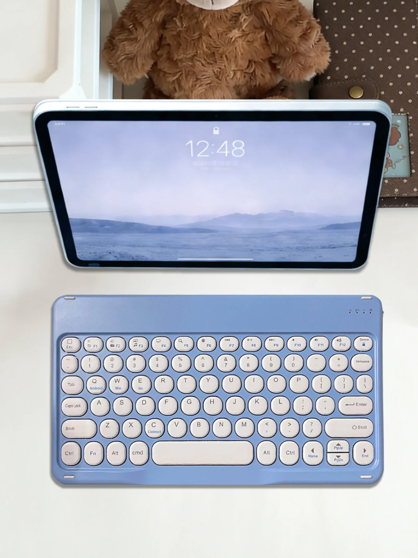 Round Hat Silent Retro Mini Wireless Keyboard Compatible with iPad Computer Phone Tablet view 3