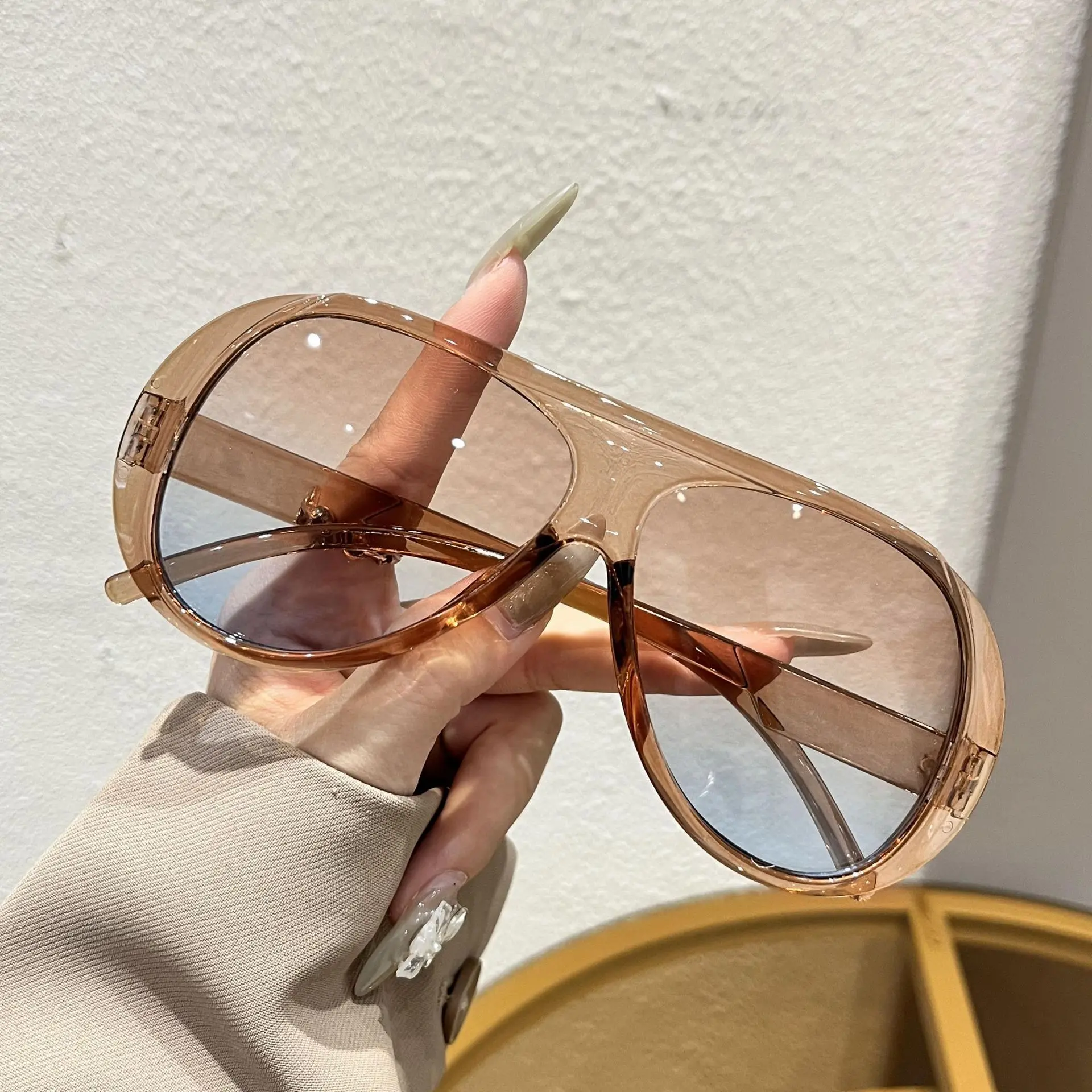 Neue Vintage Große Runde Sonnenbrille für Damen und Herren Piloten-Sonnenbrille Ovale Brillen Kreisförmige Sonnenbrille für Männer und Frauen