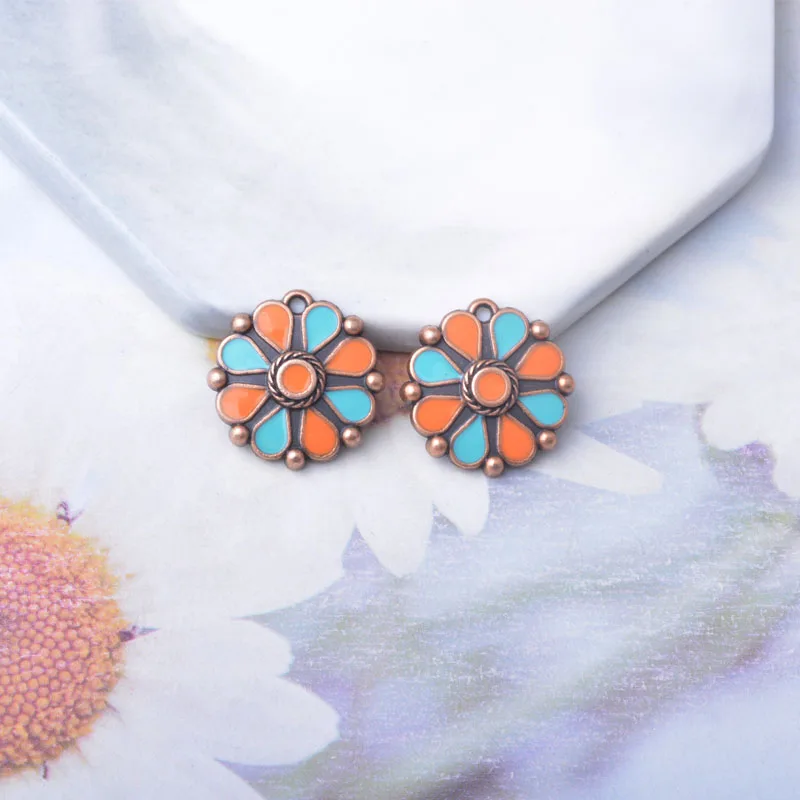 10 Stück Bohemian-Stil Antik-Rote Kleine Blumen-Emaille-Anhänger Metall-Ohrringe Anhänger Zubehör DIY Damenschmuck – Detail 9