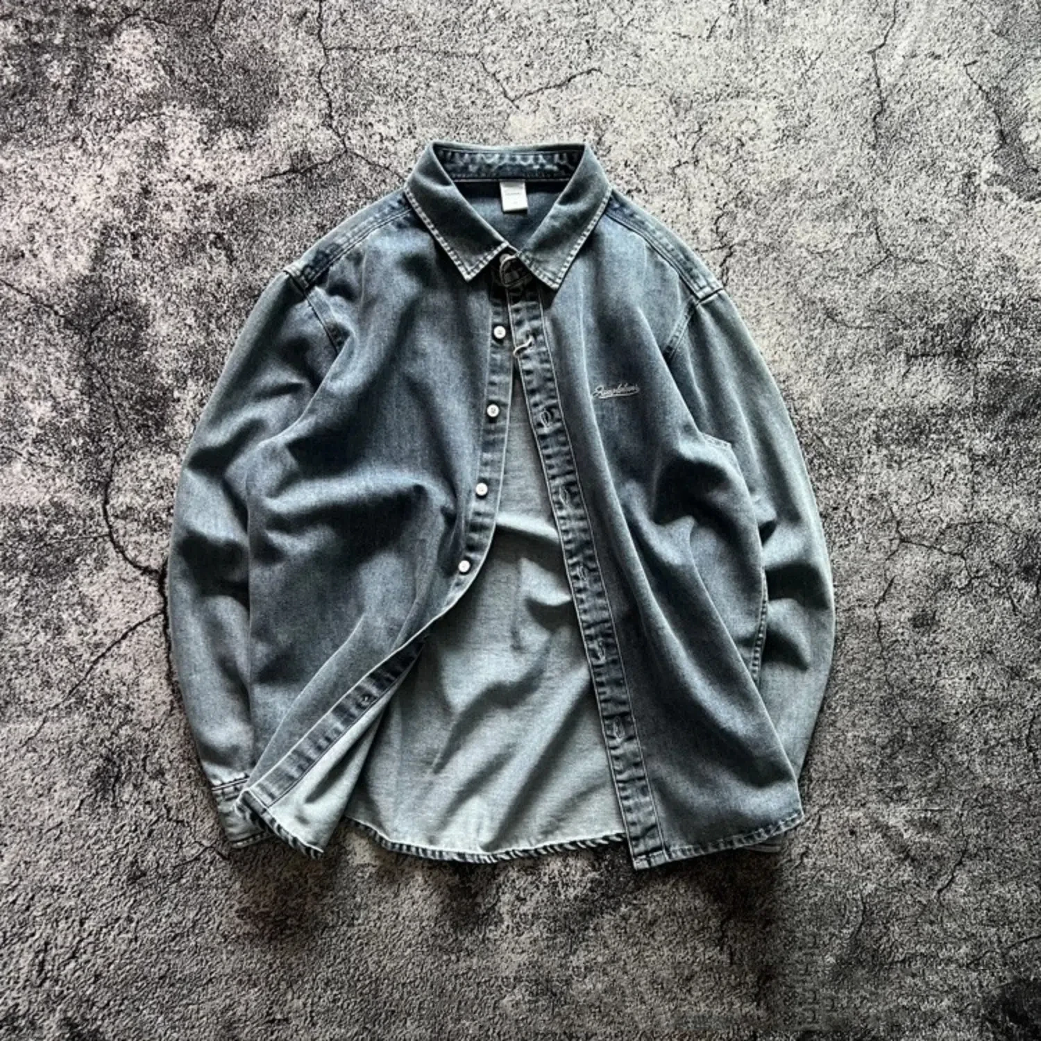 

Vintage wash to do old embroidered denim shirt Japanese men's comfortable soft long sleeve shirt coat