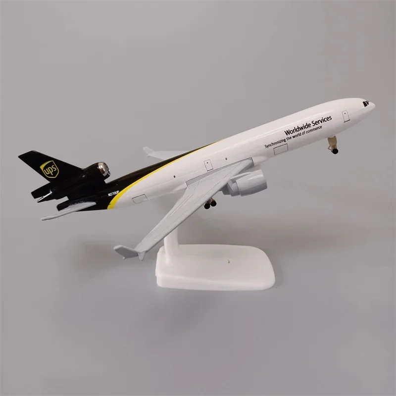 

20CM Die-cast Metal MD-11 Alloy Aircraft Model McDonnell Douglas Series Airline Scale Plane for Boys Aviation Airplane