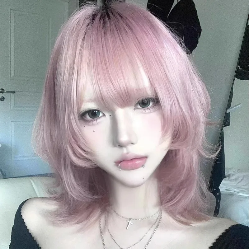 

Full head synthetic wig women, pink series daily natural collarbone-length wavy hair, realistic layered short curly mohawk style