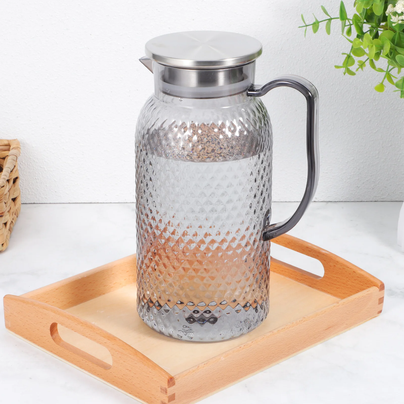 

2 pcs Acrylic Juice Jug Bottles Large Capacity Plastic Pitcher with Lid for Parties Tea Coffee Water Bottle Storage Jugs