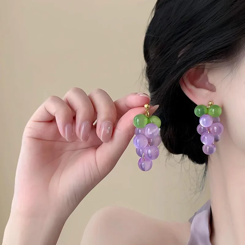 Cute Artificial Crystal Purple Grape Drop Earrings for Women Fresh Translucent Beaded Fruit Earrings Boho Summer Beach Jewelry