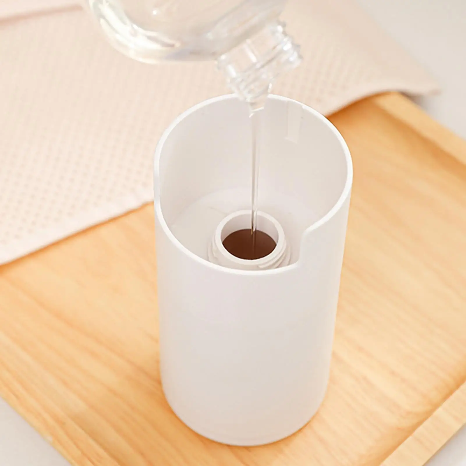 

Liquid Soap Dispenser Press Refillable Liquid Pump Bottle Modern Soap Dispenser For Home Counter Kitchen Sink Vanity Restaurant