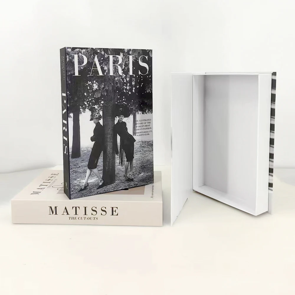 Open Luxury Fashion Decorative Fake Book Simulation Book Box Photography Coffee Table Model Room Hotel Villa Home Decor Ornament