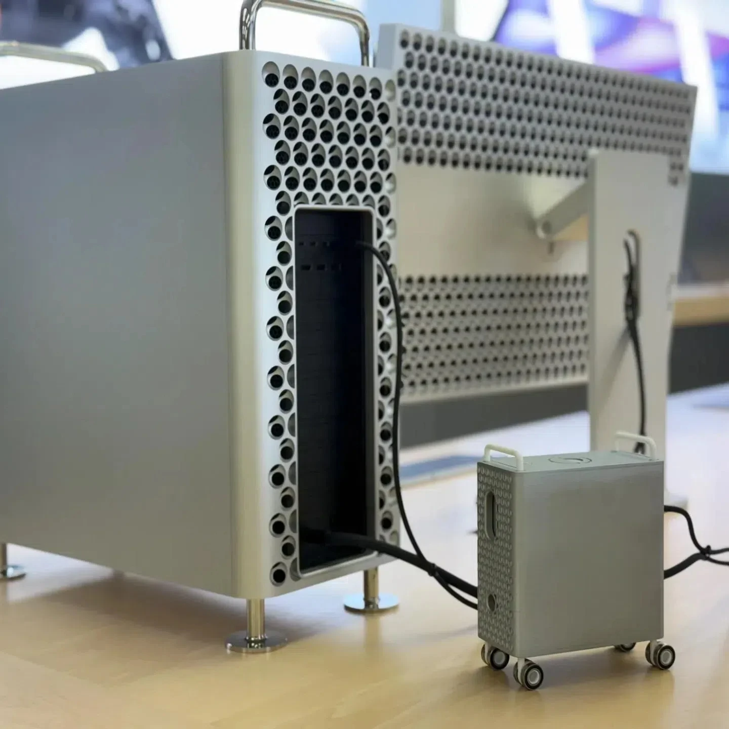 3D Printed for Mac Mini M4/M4 Pro 2024 Vertical Computer Case Protective Dustproof Bracket Storage Stand DIY PC Accessories