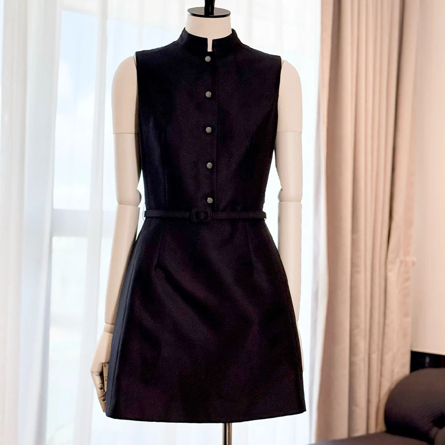

NIGO Women's Summer Removable Collar High Street Silk-Cotton Single Breasted Sleeveless Flared Short Dresses Ngvp #nigo2329