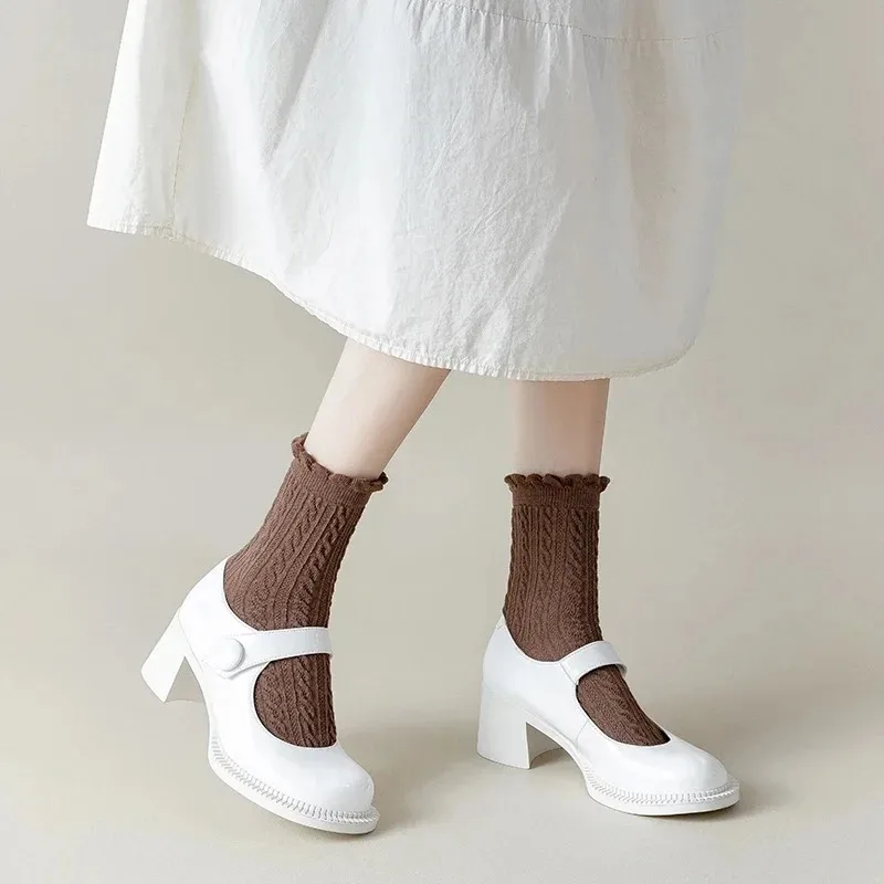 

2 Pair Spring Autumn JK Socks Cute White Socks Women Japan Style Lace Frilly Ruffle Sock Lolita Beige Kawaii Sock Harajuku