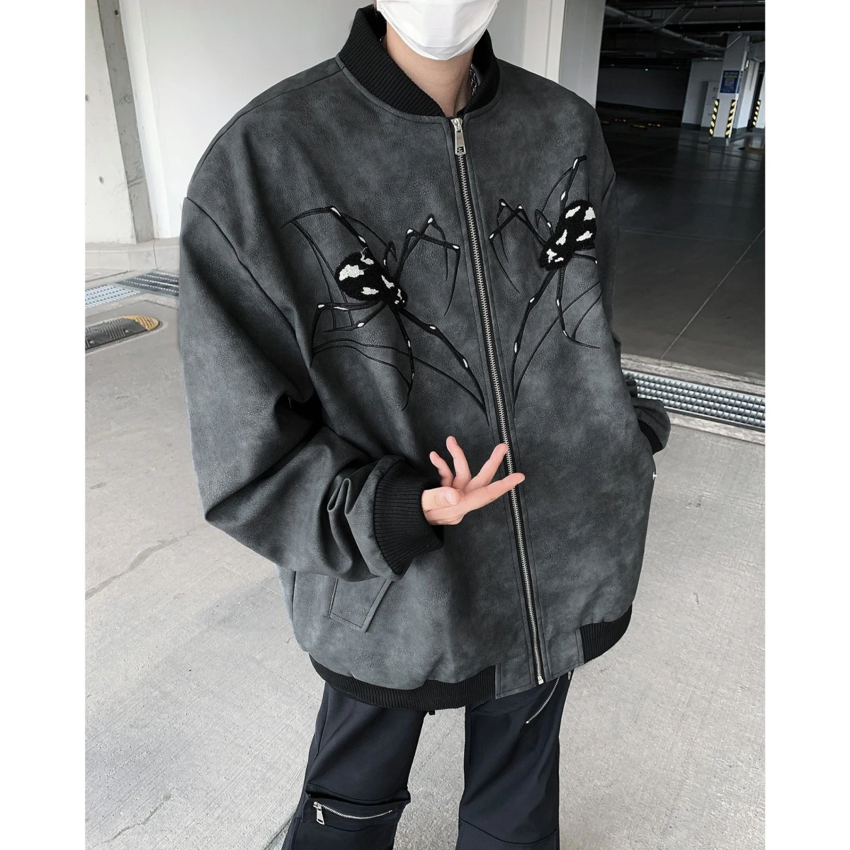 

Весенне-осенняя куртка из искусственной кожи с вышивкой американского паука, унисекс, повседневная, свободного кроя, в уличном стиле, бейсбольная куртка на молнии, модная