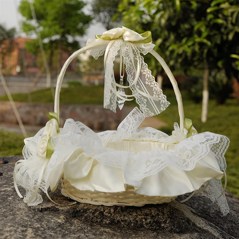 

Wedding Flower Girl Basket Milk White Lace Bride Basket Romantic Ceremony Decoration Flower Petal Holder for Weddings Graduation