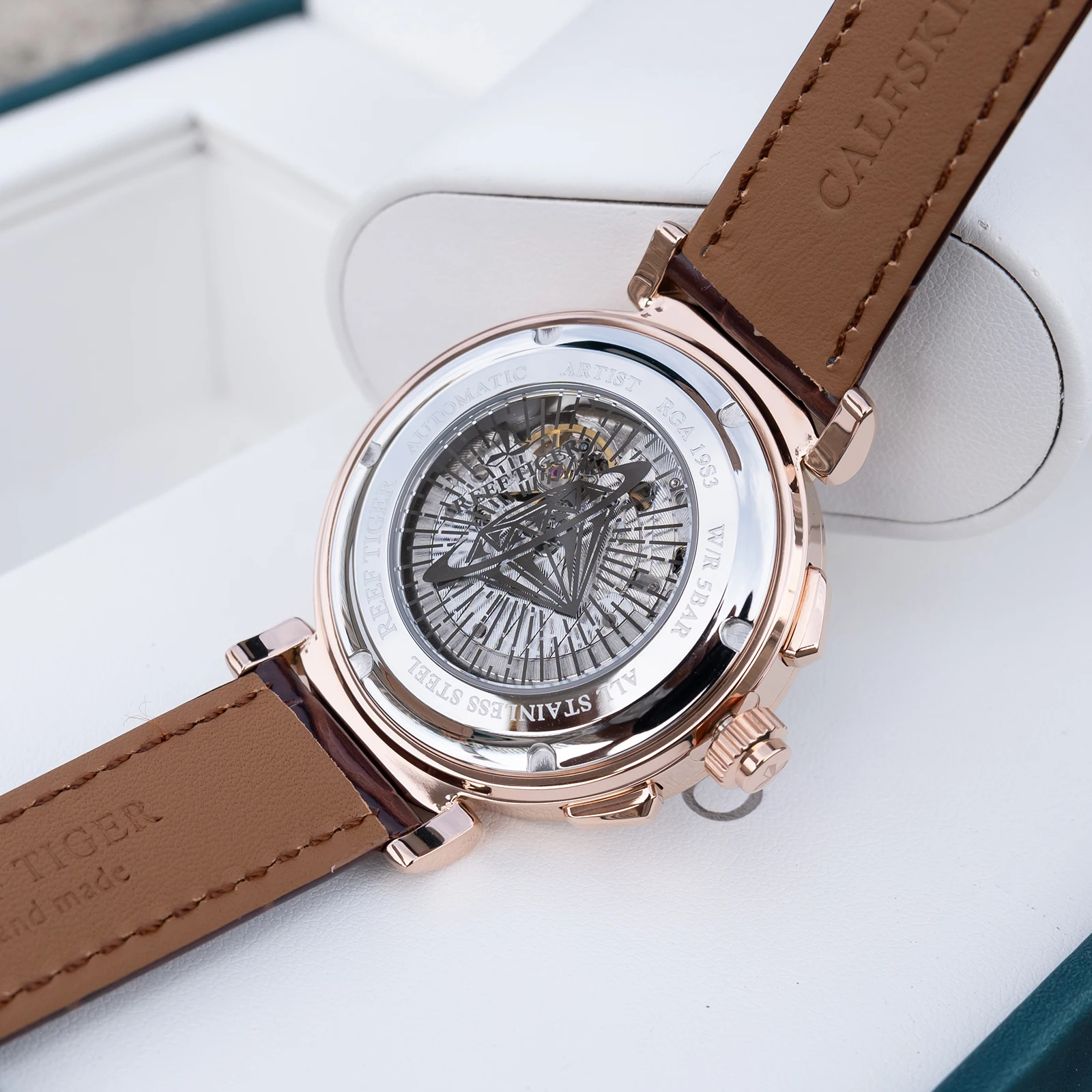 リーフ タイガー RT メンズ ローズゴールド デイト メカニカルウォッチ エレガント ダイヤモンド レザーストラップ 24 時間ムーンフェイズ 自動巻き時計 RGA19S3