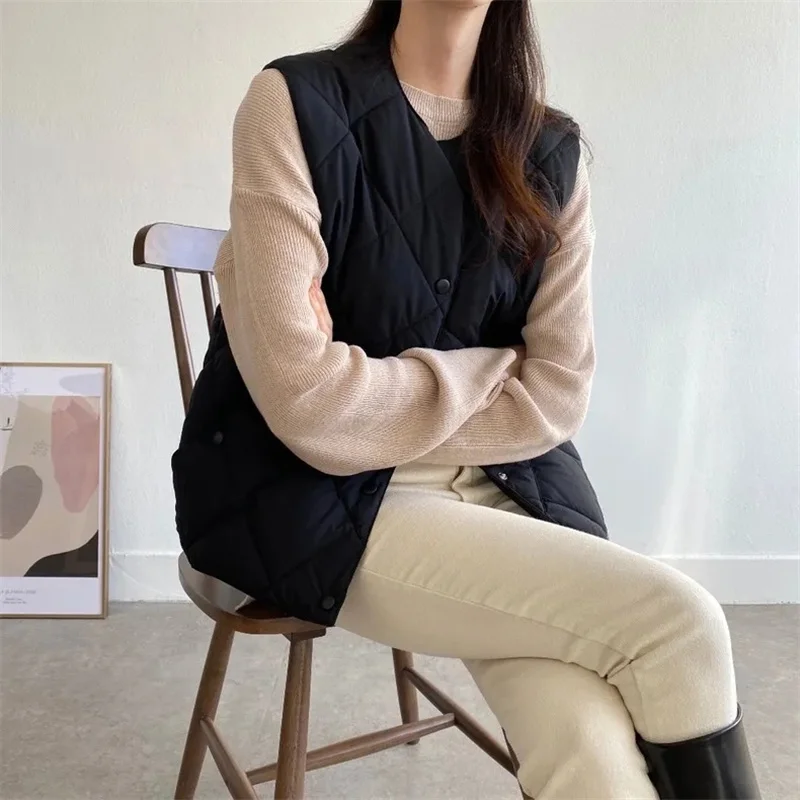 

Autumn Femme Fashion Down Cotton Outwear 2025 Women Round Neck Parkas Vest Jacket Korean Lady Solid Color Puffer Waistcoat Coat