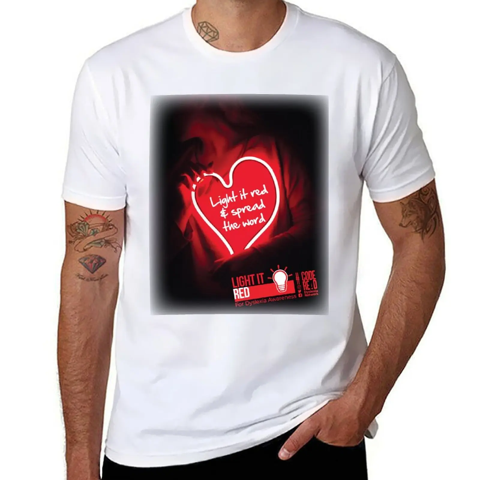 Light it red & spread the word T-Shirt Lightweight Casual Summer T-Shirt