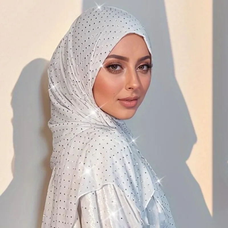 

Monochrome pearl chiffon scarf with all-over star hotfix diamond high-quality chiffon stole