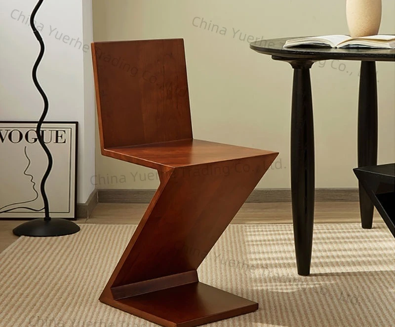 

Z chair medieval chair simple Nordic modern back chair retro dining chai r creative home solid wood back chai r